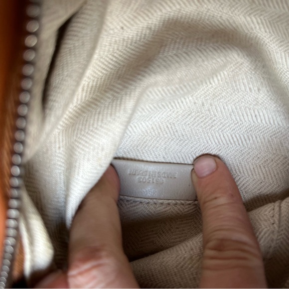 Loewe Puzzle - Picture 8 of 12